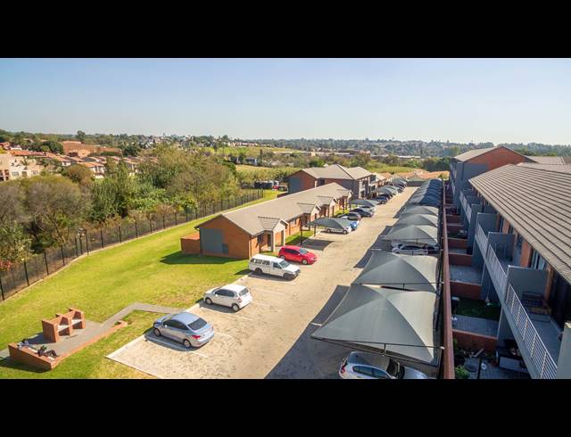 3 BEDROOM APARTMENT FOR SALE IN REMBRANDT RIDGE
